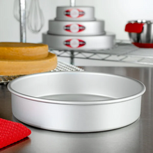 Load image into Gallery viewer, 9" X 2" ALUMINUM CAKE PAN