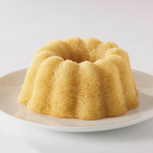 Load image into Gallery viewer, VANILLA CREME CAKE MIX 2 LBS