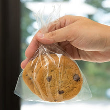 Load image into Gallery viewer, 5.75" X 7.75" CLEAR CANDY BAGS 100CT