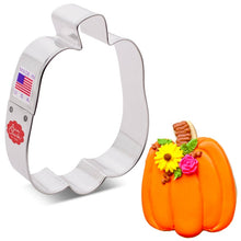 Load image into Gallery viewer, 4&quot; TALL PUMPKIN COOKIE CUTTER
